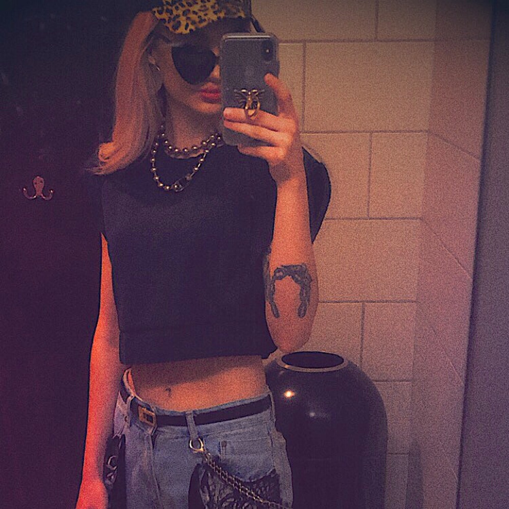 Meet your Posher, Bailey